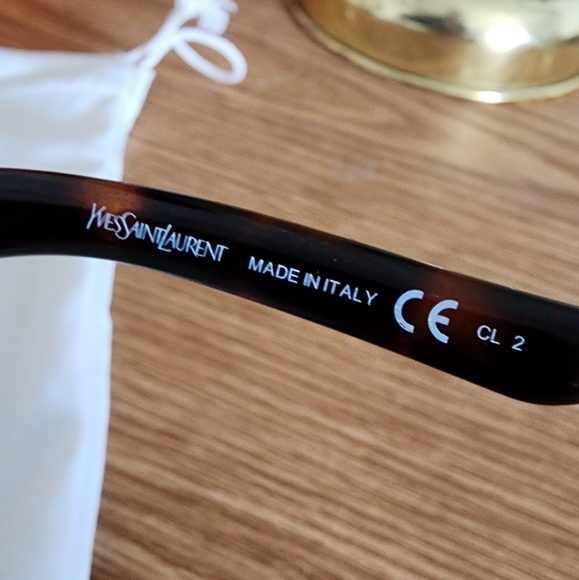 YSL Sunglasses - Picture 6 of 12